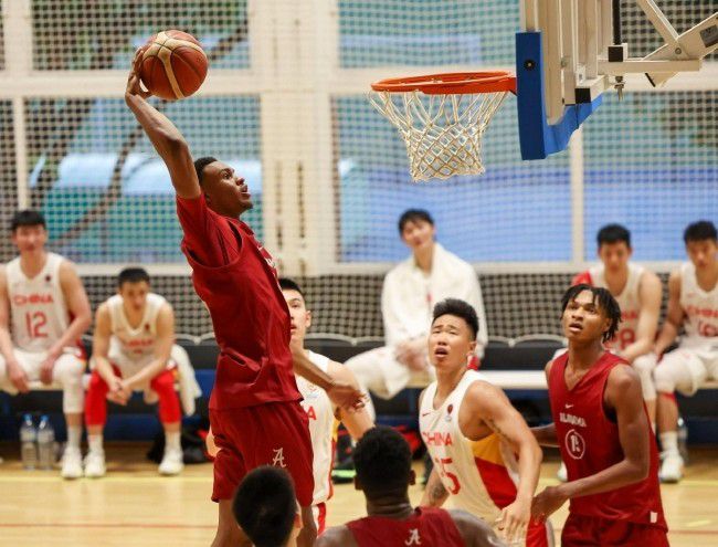 大家都知道，球员、教练、管理层来来去去，但俱乐部永存。